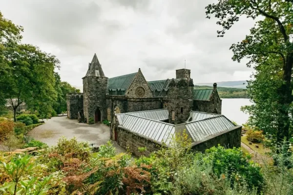 Oban, Glencoe, Highland Lochs & Castles Tour